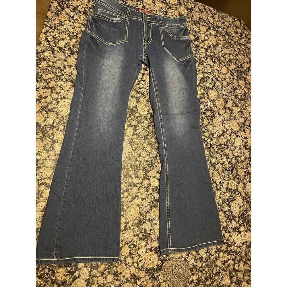 Red Rivet Flare Leg‎ Stretch Jeans Size 17 Actual 30x30 Not Stretched Nice